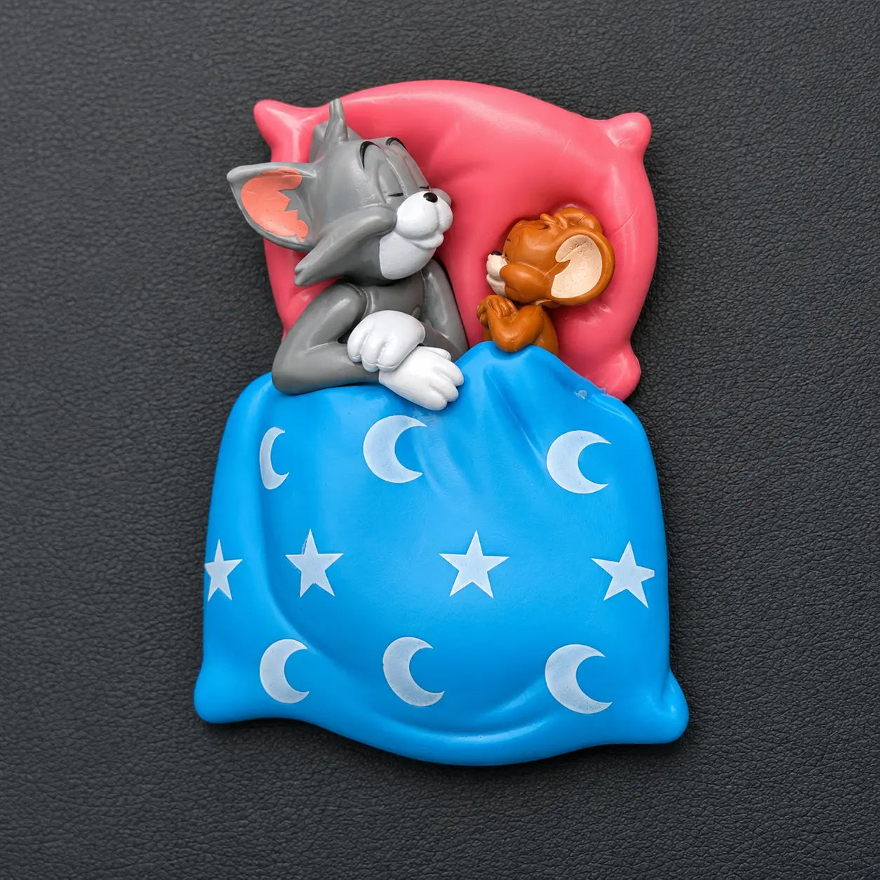 Drag-Auto Sleepy Tom & Jerry Dashboard Figurine