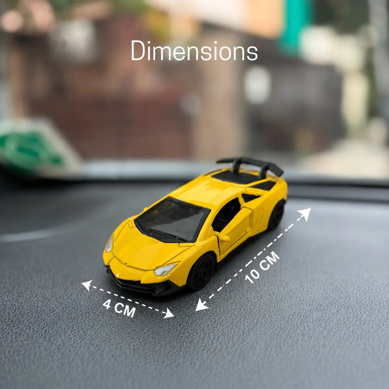 Drag-Auto 360° Rotating Dashboard Car Figurine: Yellow