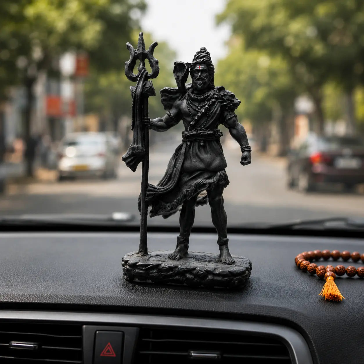 Bholenath Shiva Dashboard Idol – 12 cm Ceramic & Resin