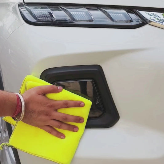 DragAuto Car Cleaning Kit (3 Pcs) - Tyre Brush, Alloy Wheel Brush, 800 GSM Microfiber Towel - Drag-Auto Accessories