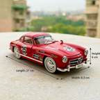 Red 300 SL model car dimensions: 21 cm × 8.3 cm × 6 cm